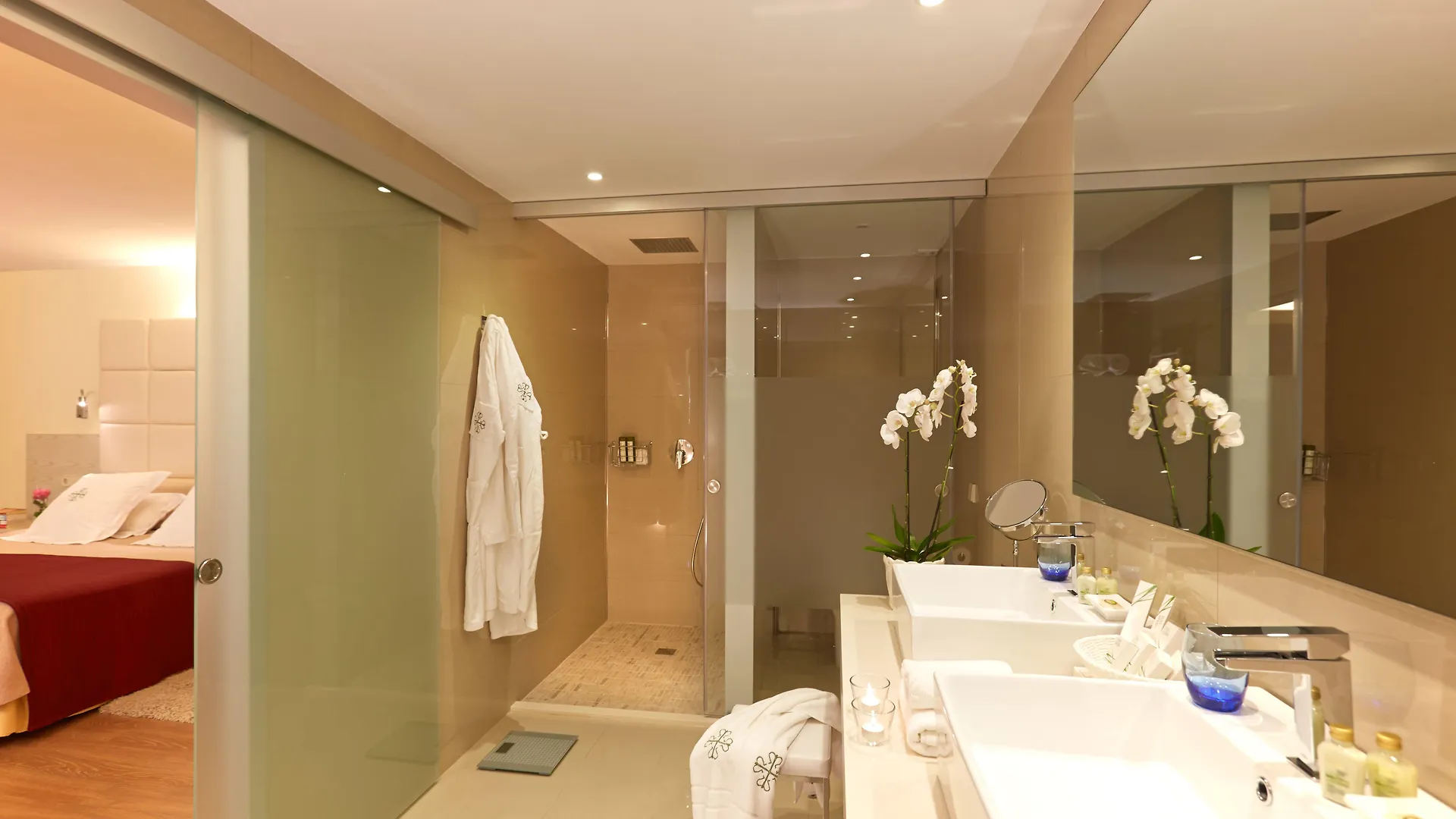 L'Hermitage Hotel & Spa Orient